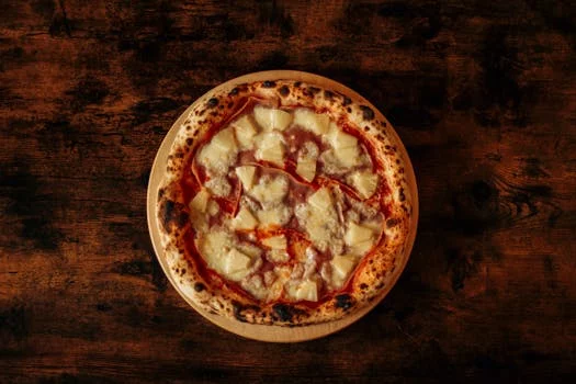 hawaiian pizza pineapple ham cheese